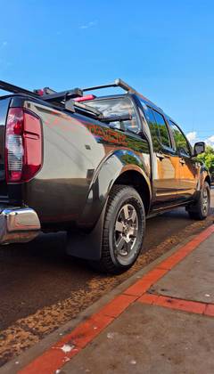 NISSAN FRONTIER 2.5 SV ATTACK 4X4 CD TURBO ELETRONIC DIESEL 4P AUTOMÁTICO